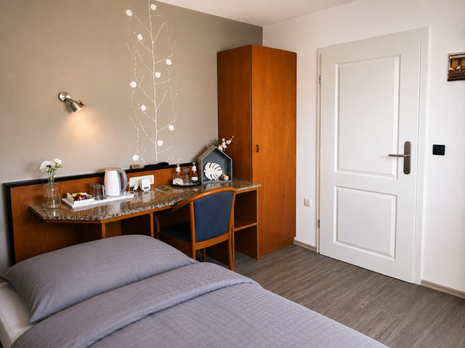 Einzelzimmer im Hotel Sonnenschein